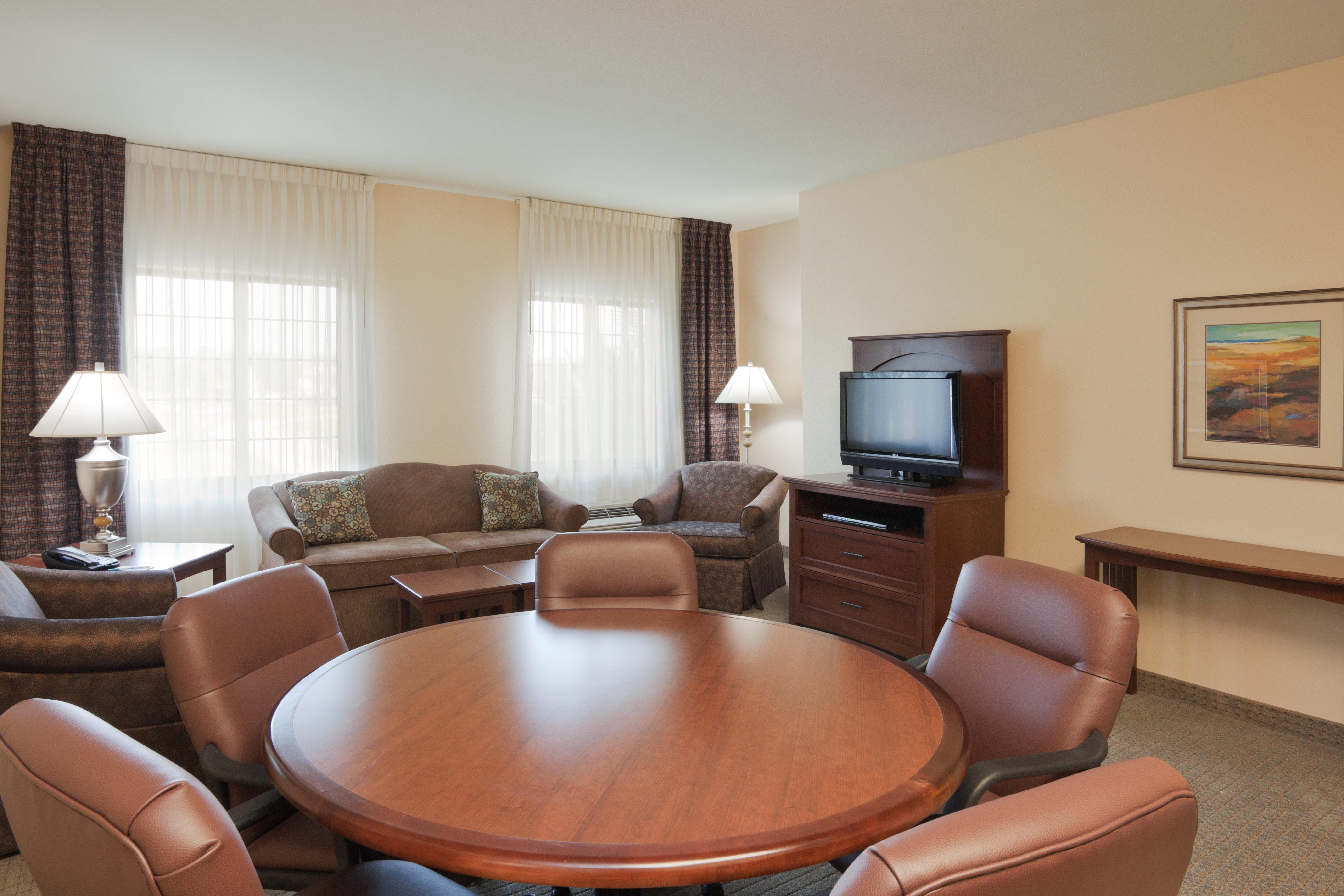 Staybridge Suites Lafayette-Airport By Ihg Exterior foto