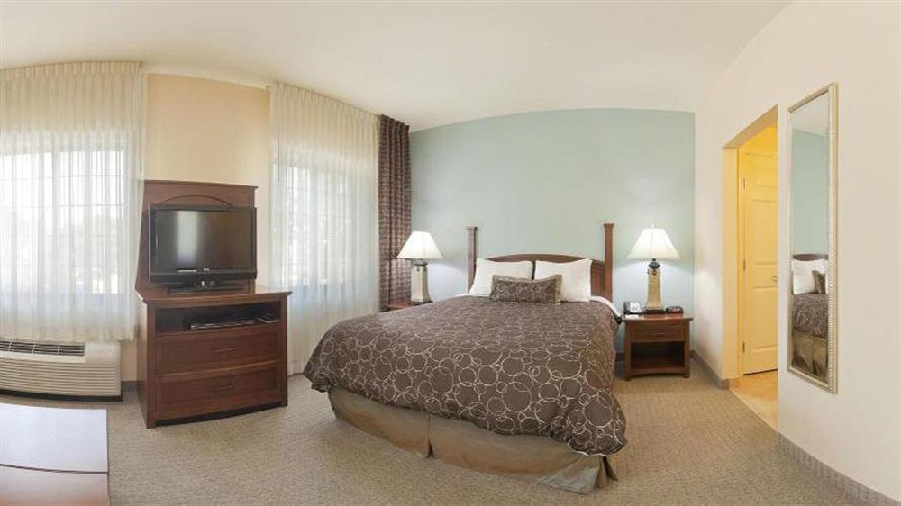 Staybridge Suites Lafayette-Airport By Ihg Exterior foto